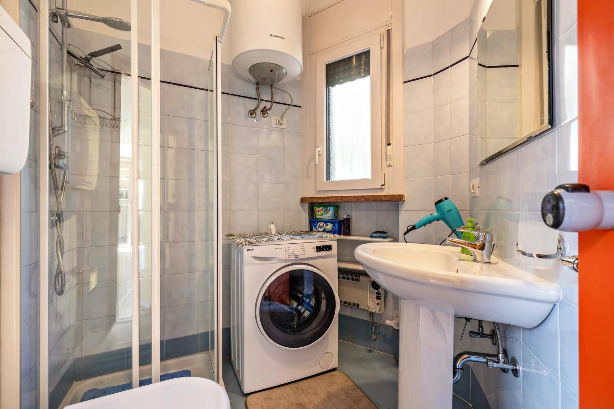 Casa Sara With Swimming Pool Apartment ริวาเดลการ์ดา ภายนอก รูปภาพ