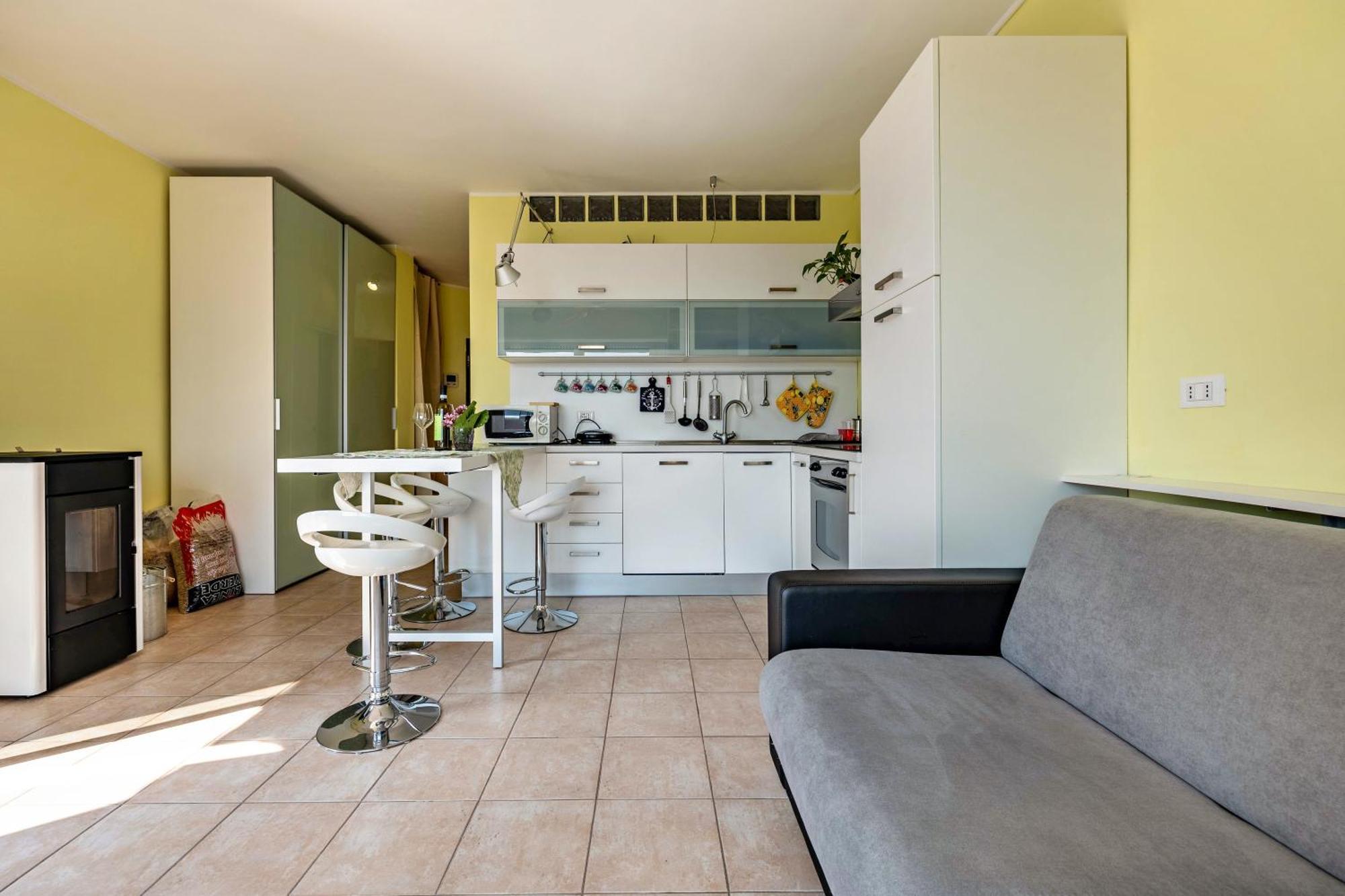 Casa Sara With Swimming Pool Apartment ริวาเดลการ์ดา ภายนอก รูปภาพ