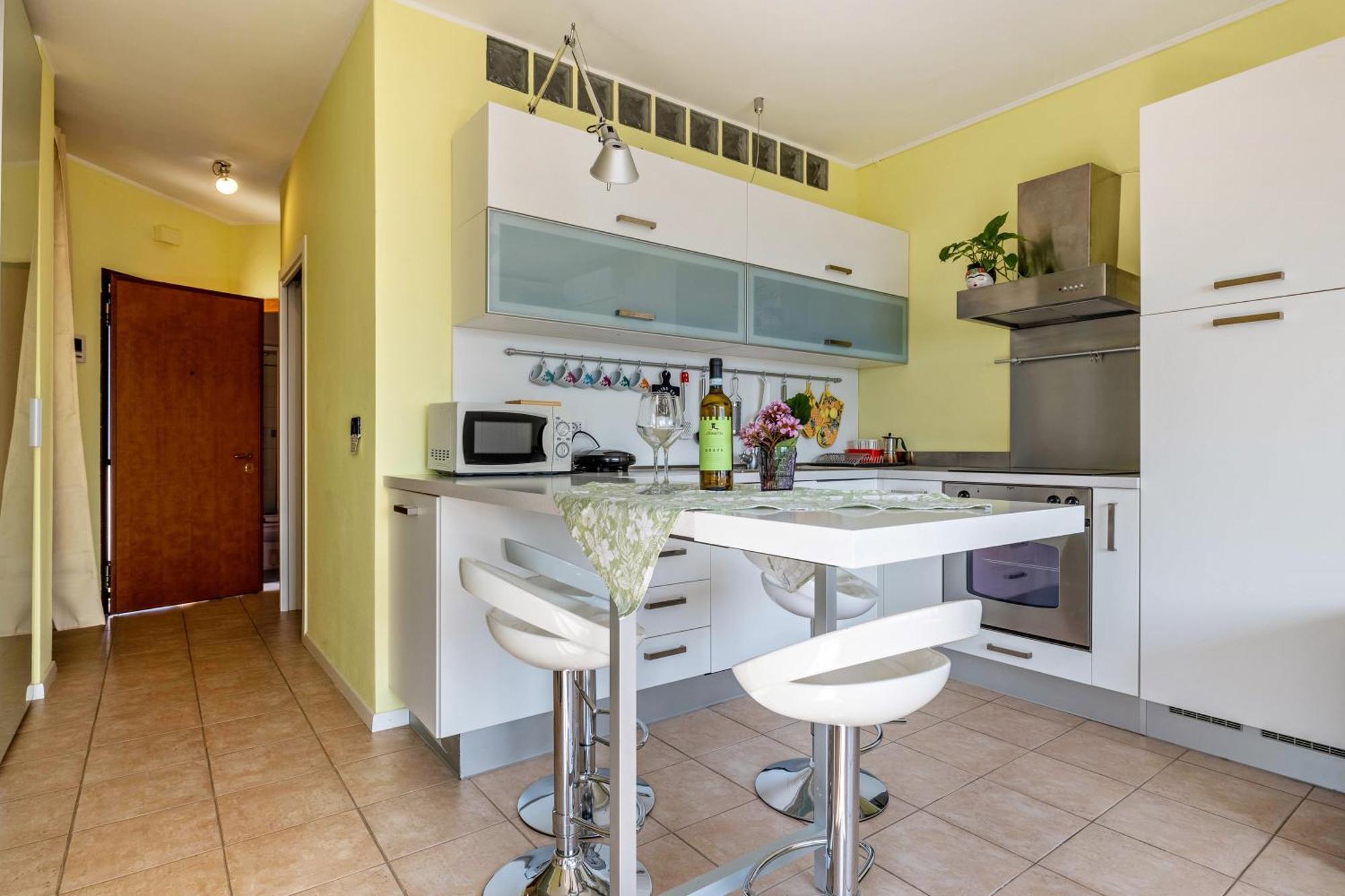 Casa Sara With Swimming Pool Apartment ริวาเดลการ์ดา ภายนอก รูปภาพ