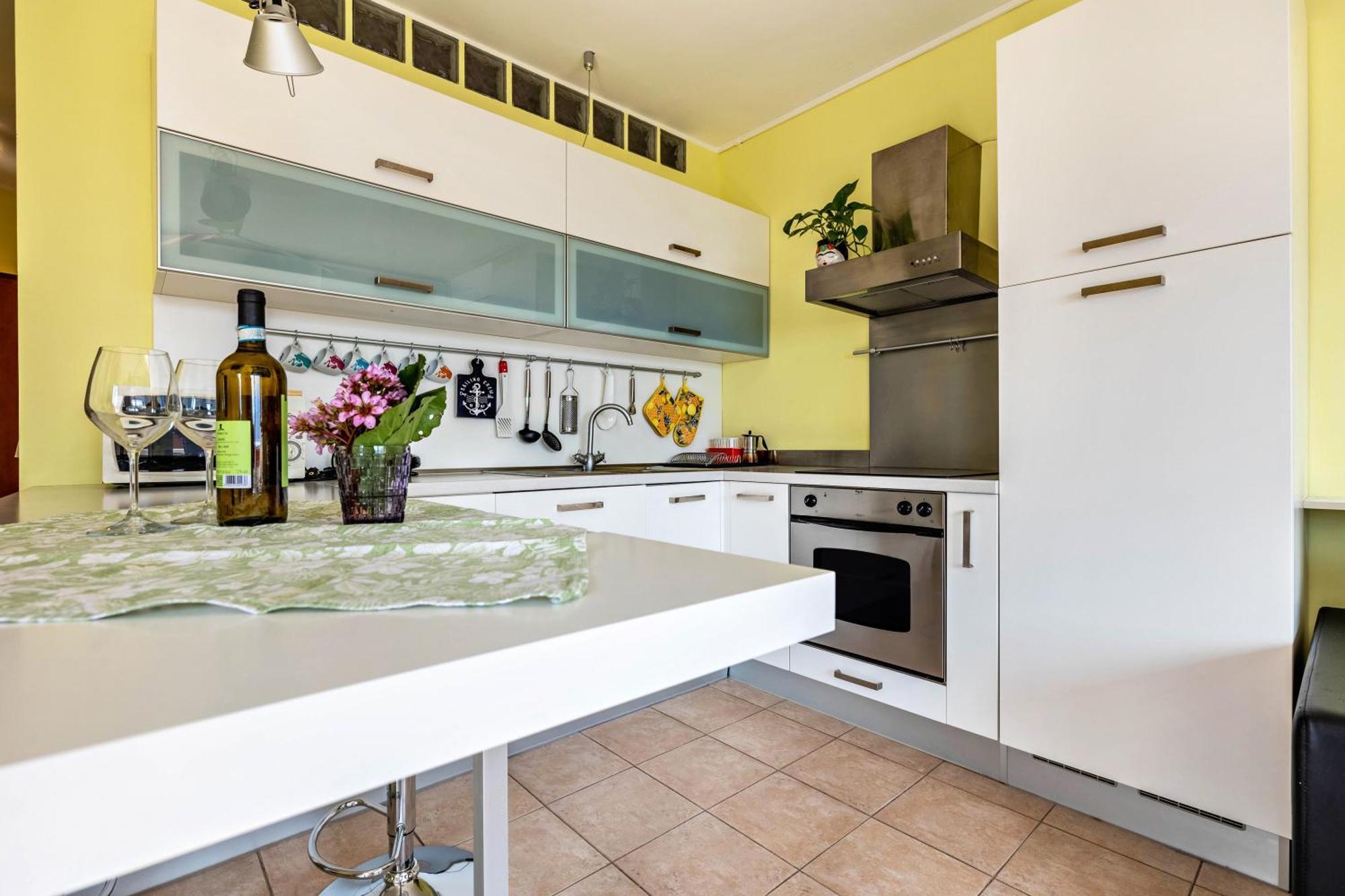 Casa Sara With Swimming Pool Apartment ริวาเดลการ์ดา ภายนอก รูปภาพ
